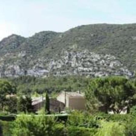 Le Maset Des Aires Avec Vue Sur Le Luberon Et Son Jacuzzi Exterieur Disponible De Juin A Mi-Septembre Maubec  Eksteriør billede